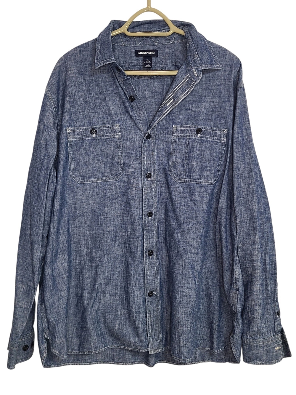 Lands End Blue Chambray Contrast Stitch Button Down Shirt XL Traditional Fit